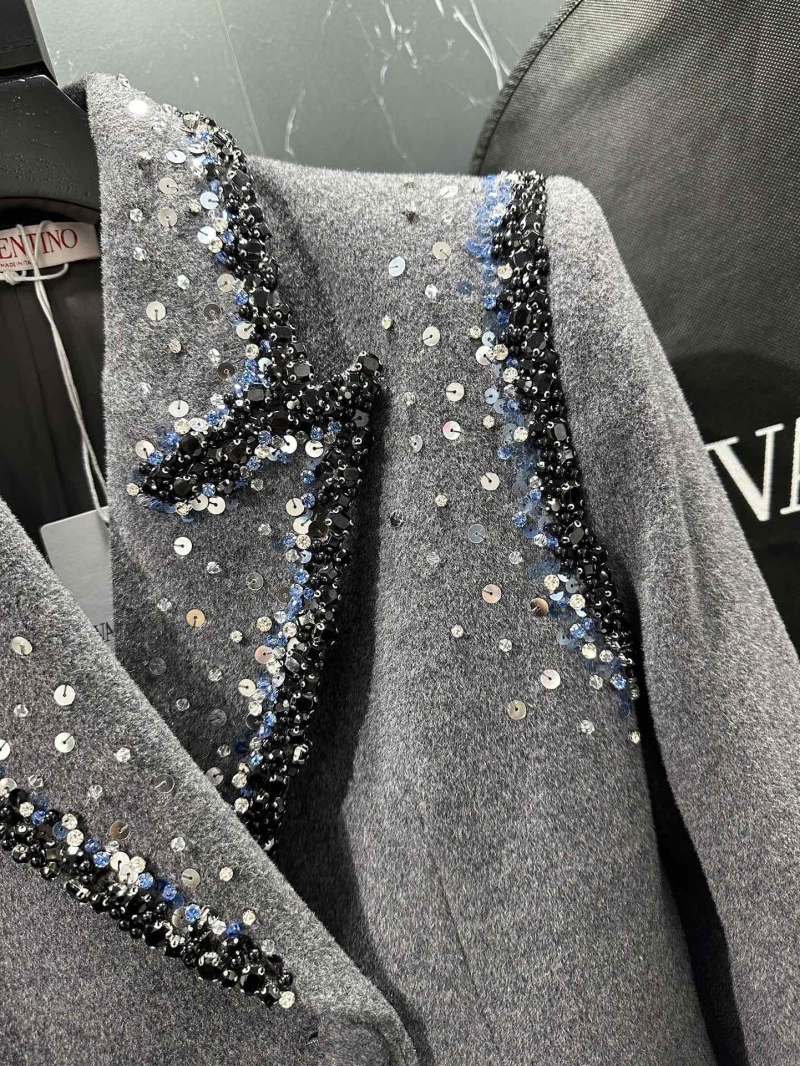 Va1e*ntin0 outwear